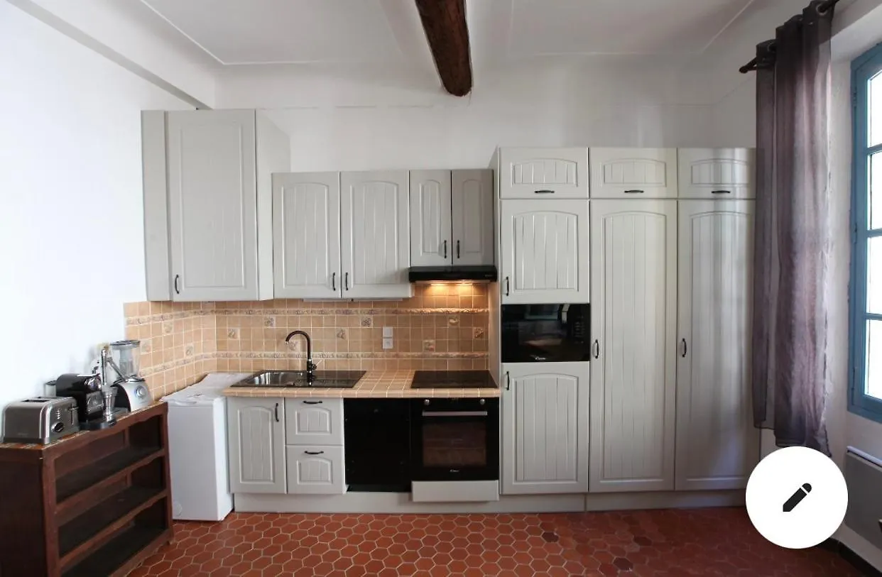 דירות Charmingly Provencal In The Heart Of Old אנטיב צרפת