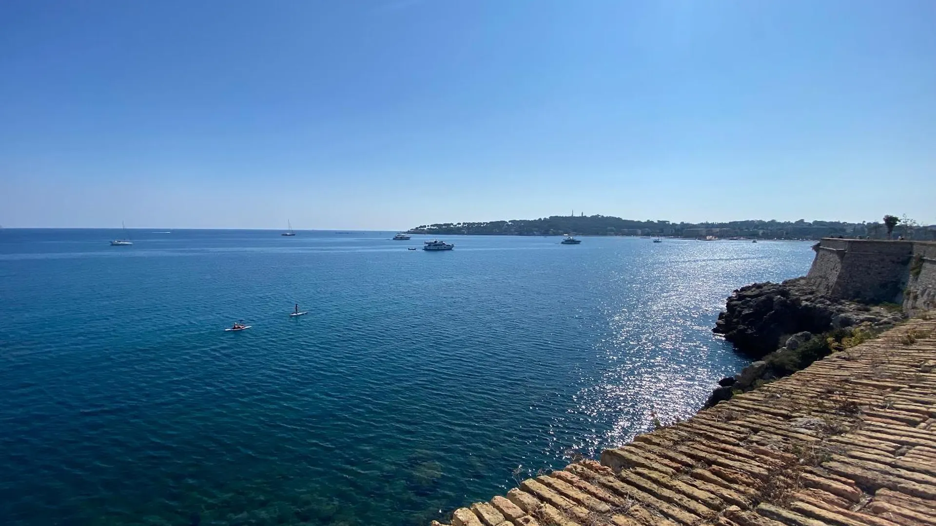 Charmingly Provencal In The Heart Of Old Antibes Apartment