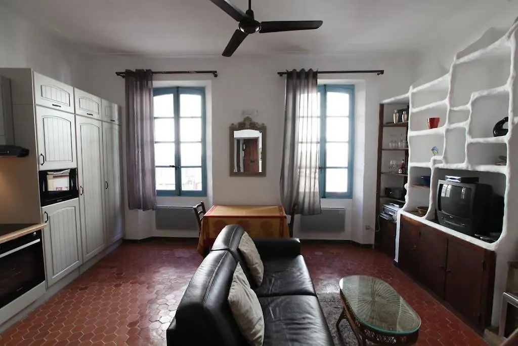 דירות Charmingly Provencal In The Heart Of Old אנטיב